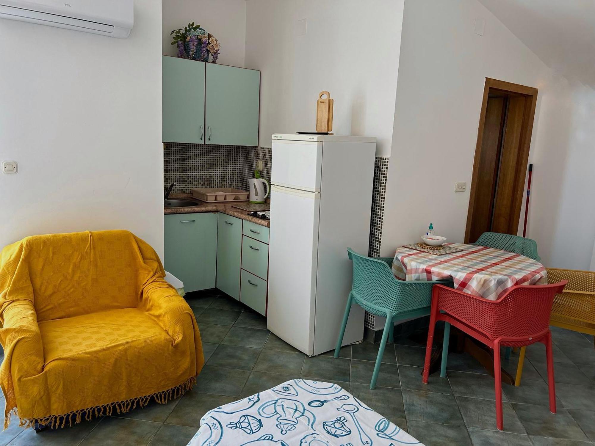 Apartments Aleksandra Rab Town Exterior photo